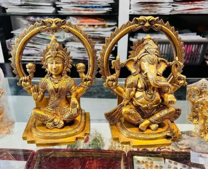 Brass Lakshmi Ganesh Statue